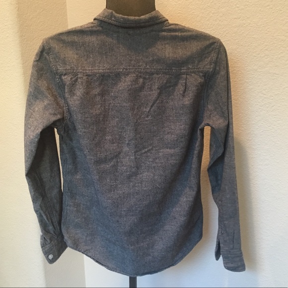 Modern Amusement Men’s Button Down Shirt small - Picture 3 of 5